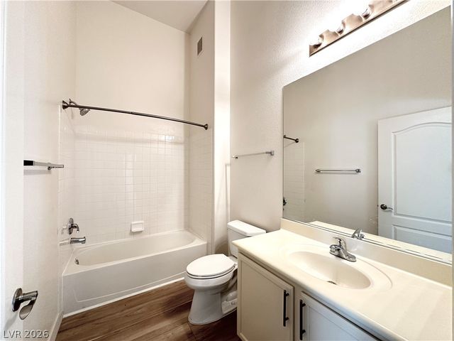 2305 West Horizon Ridge Parkway 522, Henderson, NV 89052