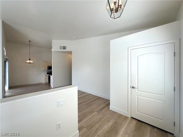 2305 West Horizon Ridge Parkway 522, Henderson, NV 89052