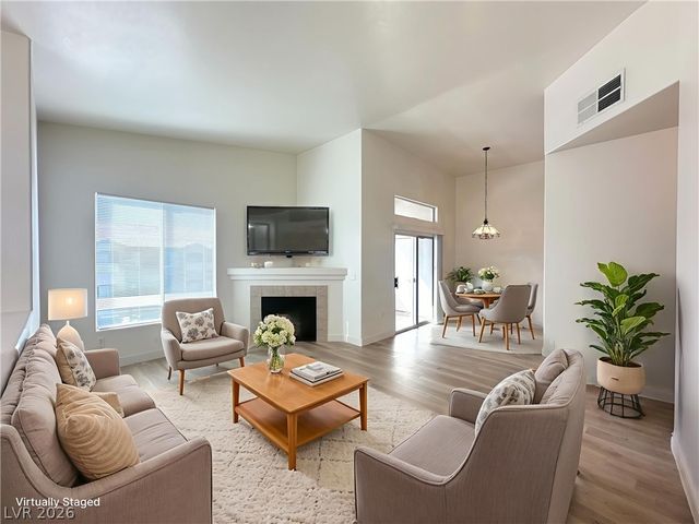 2305 West Horizon Ridge Parkway 522, Henderson, NV 89052