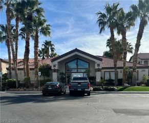 2305 West Horizon Ridge Parkway 522, Henderson, NV 89052