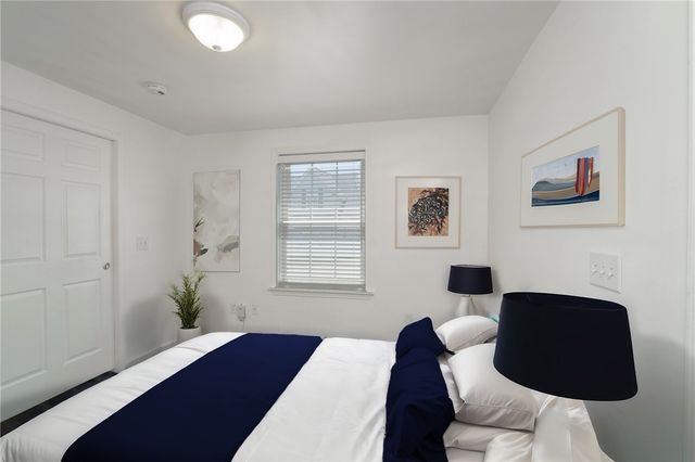 64 Burnside Avenue, Narragansett, RI 02882