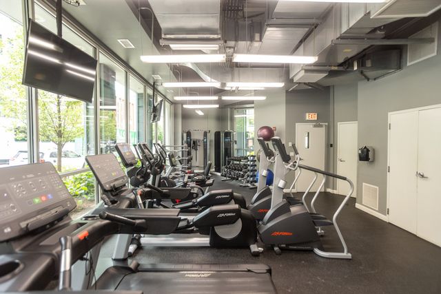 845 N Kingsbury Street 704, Chicago, IL 60610