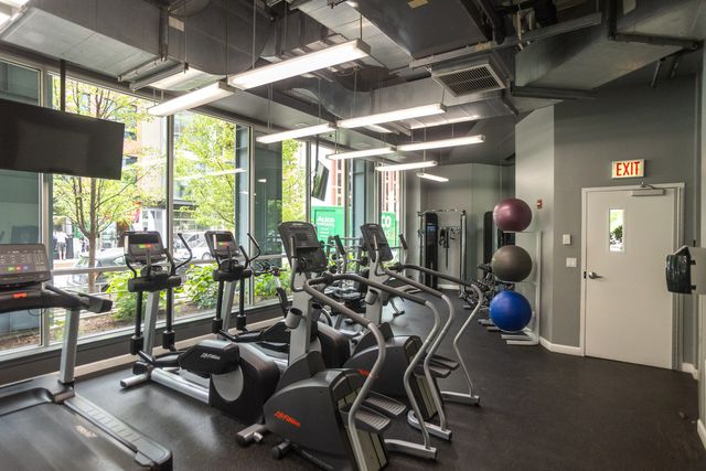 845 N Kingsbury Street 704, Chicago, IL 60610