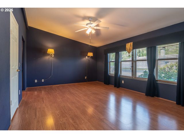 133 BRENDA Pl, Canyonville, OR 97417