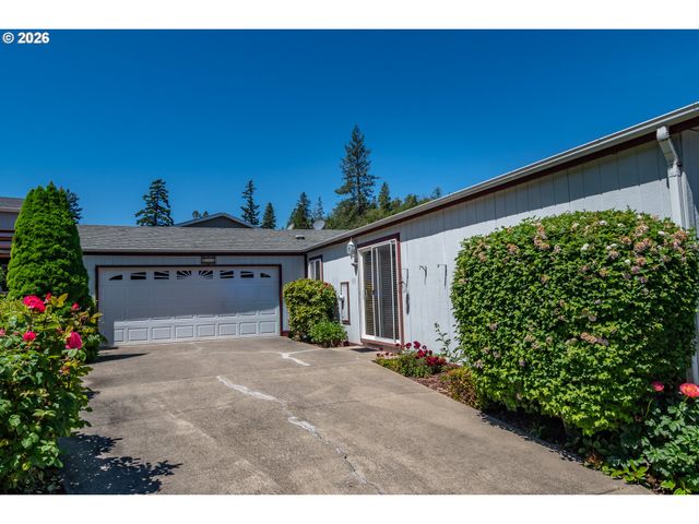 133 BRENDA Pl, Canyonville, OR 97417