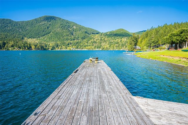 42 Storman Place, Port Angeles, WA 98363