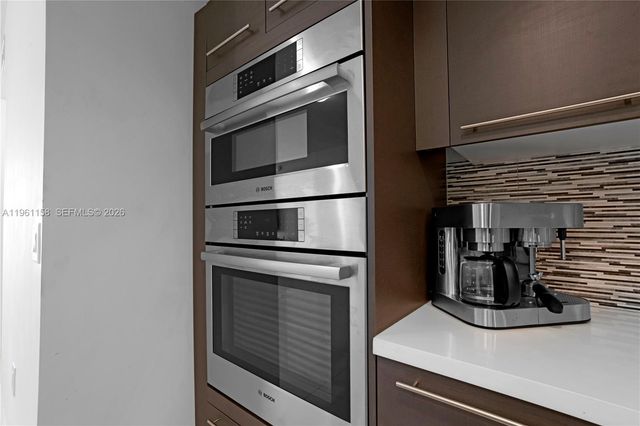 7751 NW 107th Ave 509, Doral, FL 33178