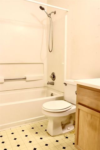 1319 Hollowood Lane, Missouri City, TX 77489