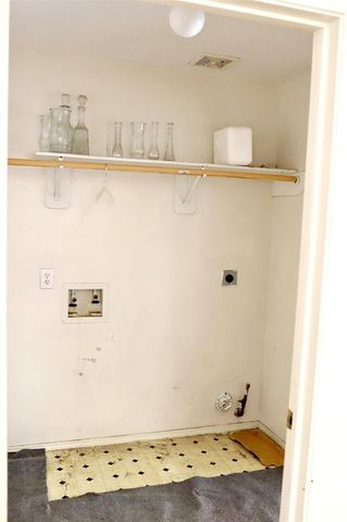 1319 Hollowood Lane, Missouri City, TX 77489