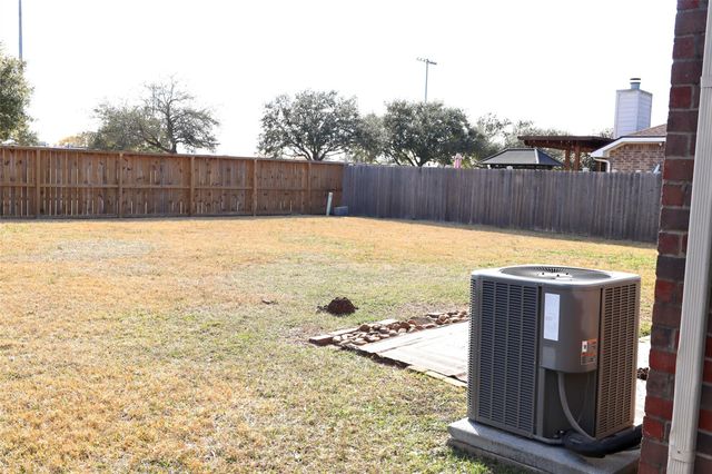 1319 Hollowood Lane, Missouri City, TX 77489