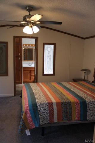 124 New Hope Road, Elsberry, MO 63343