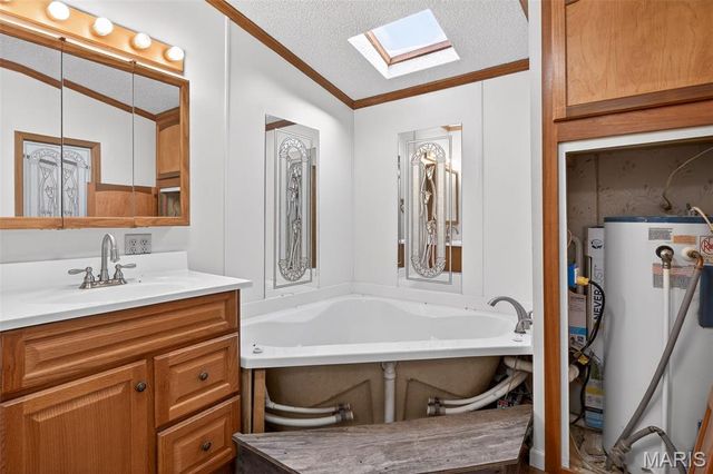 124 New Hope Road, Elsberry, MO 63343