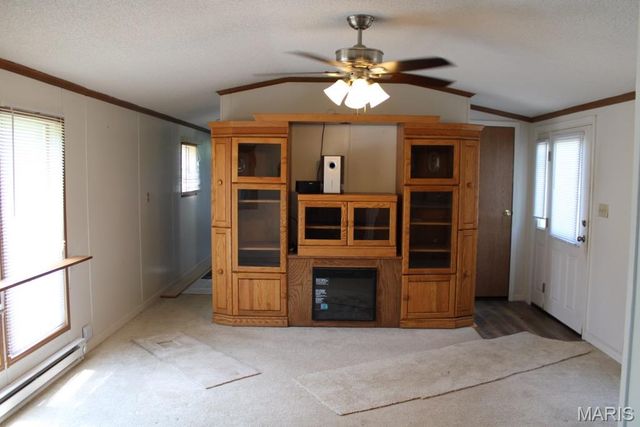 124 New Hope Road, Elsberry, MO 63343