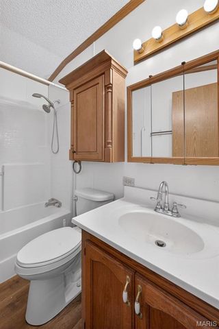 124 New Hope Road, Elsberry, MO 63343