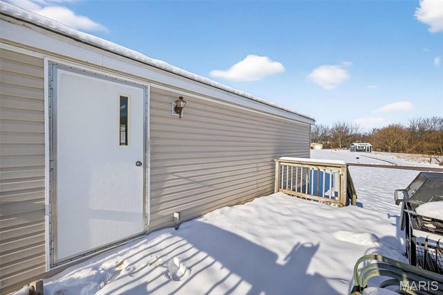 124 New Hope Road, Elsberry, MO 63343