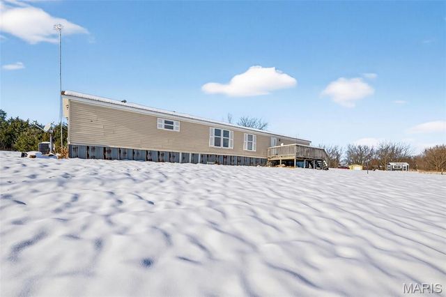 124 New Hope Road, Elsberry, MO 63343