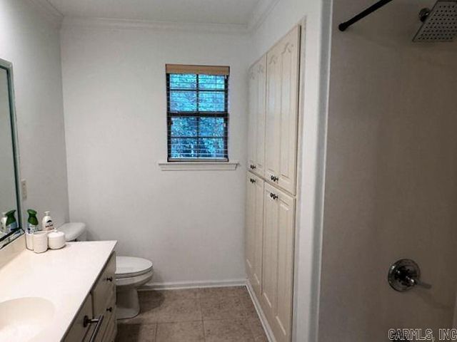 2207 Westport Loop, Little Rock, AR 72212