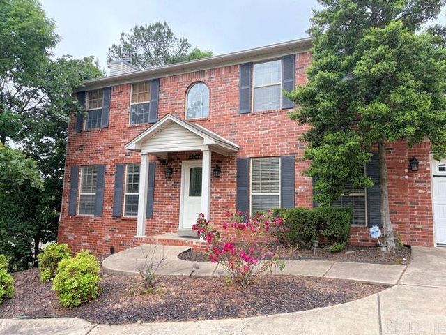 2207 Westport Loop, Little Rock, AR 72212
