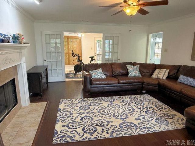 2207 Westport Loop, Little Rock, AR 72212