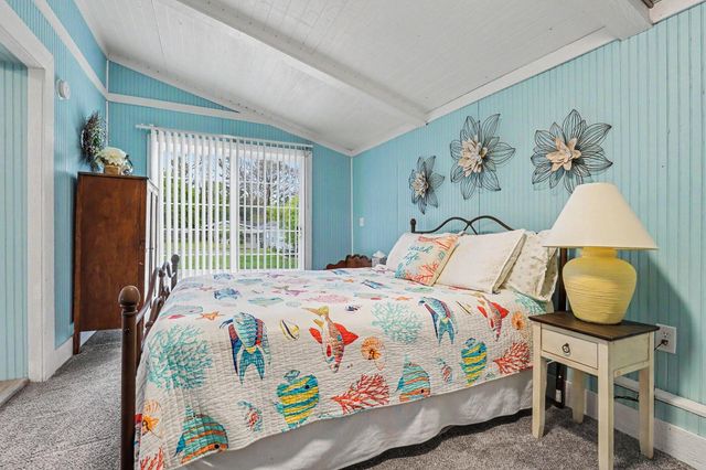 13945 Sunset Shores Drive Ne, Nelson Twp, MI 49319