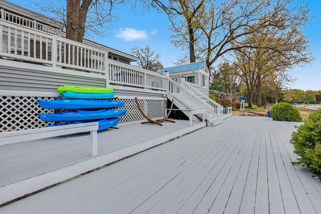 13945 Sunset Shores Drive Ne, Nelson Twp, MI 49319