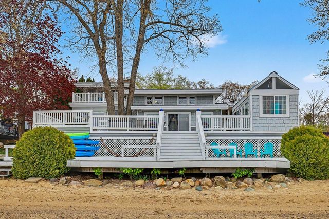 13945 Sunset Shores Drive Ne, Nelson Twp, MI 49319