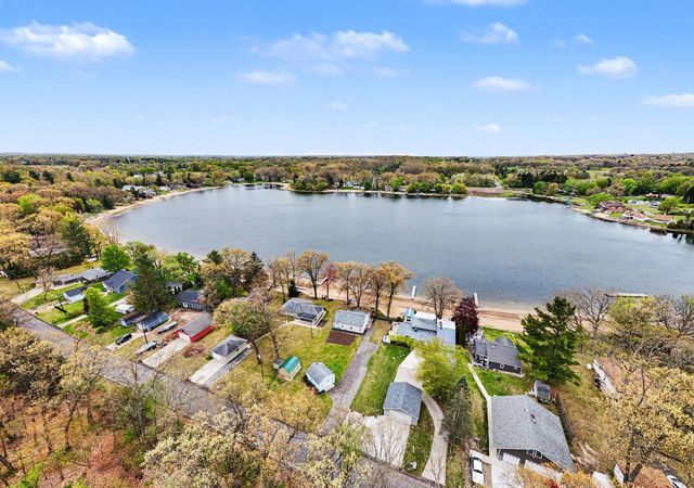 13945 Sunset Shores Drive Ne, Nelson Twp, MI 49319
