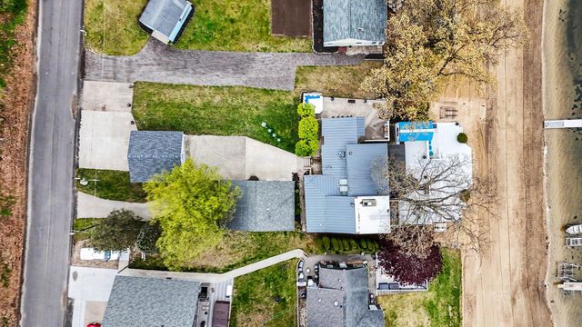 13945 Sunset Shores Drive Ne, Nelson Twp, MI 49319