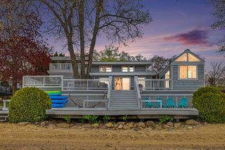 13945 Sunset Shores Drive Ne, Nelson Twp, MI 49319