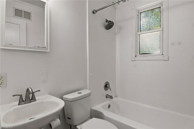 1829 Villa Drive, Greensboro, NC 27403