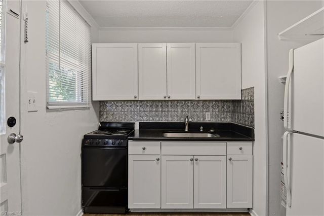 1829 Villa Drive, Greensboro, NC 27403