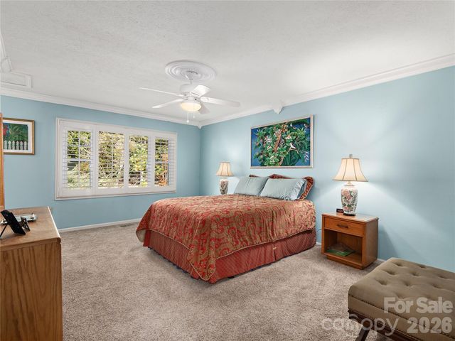 142 Twin Lakes Drive, Candler, NC 28715