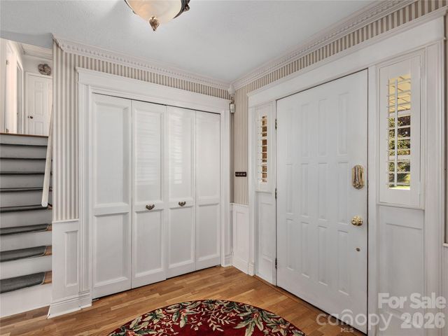 142 Twin Lakes Drive, Candler, NC 28715