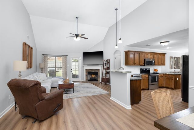5379 SCARLET RIDGE DR, Arlington, TN 38002