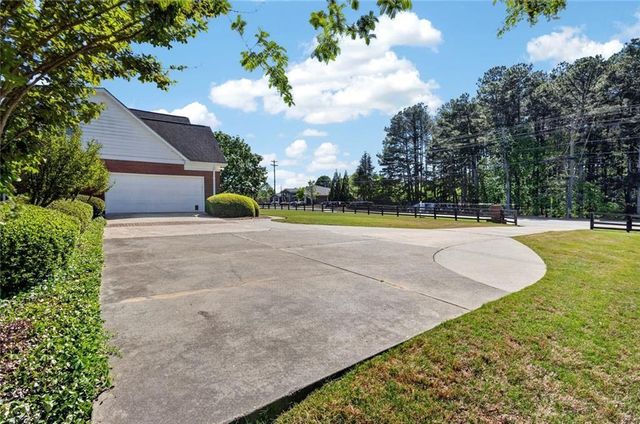 3715 Ridge Road, Buford, GA 30519