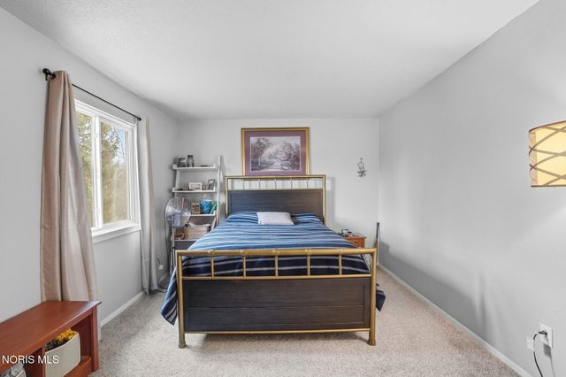 357 Wrexham Lane, 101, Maumee, OH 43537