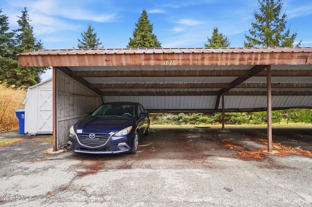 357 Wrexham Lane, 101, Maumee, OH 43537