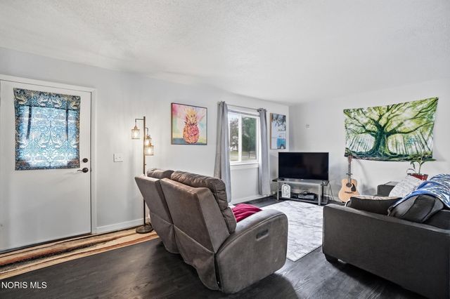 357 Wrexham Lane, 101, Maumee, OH 43537