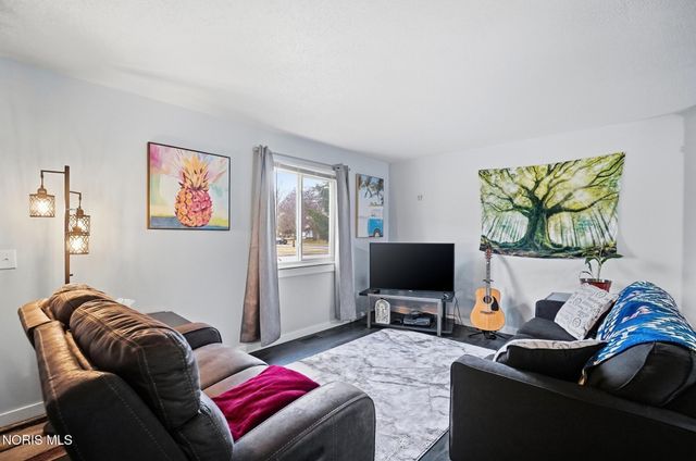 357 Wrexham Lane, 101, Maumee, OH 43537