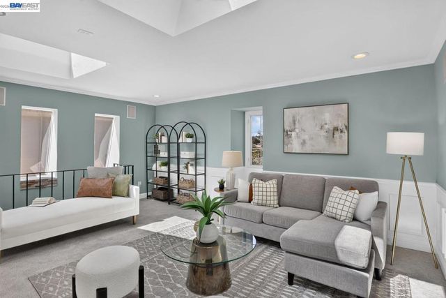 4571 Ewing Rd, Castro Valley, CA 94546