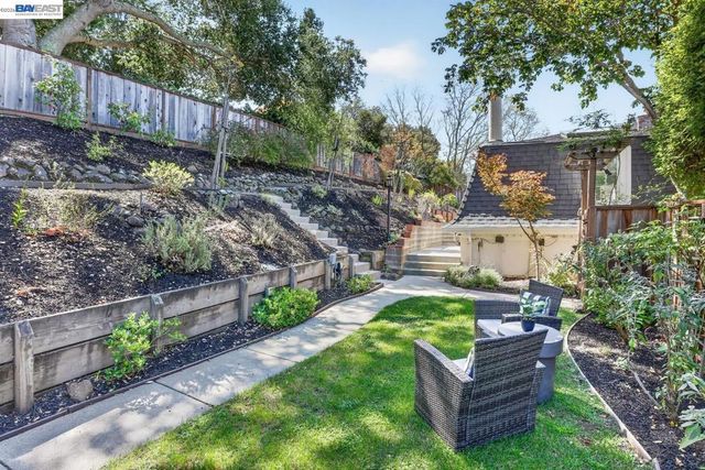4571 Ewing Rd, Castro Valley, CA 94546