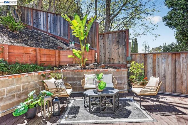 4571 Ewing Rd, Castro Valley, CA 94546