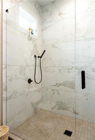 11297 Serenbe Lane, Chattahoochee Hills, GA 30268