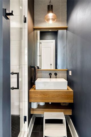 11297 Serenbe Lane, Chattahoochee Hills, GA 30268