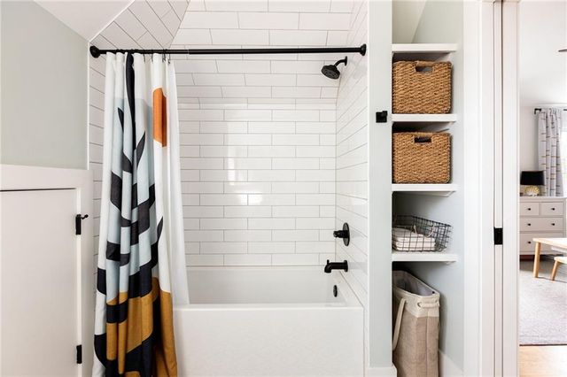 11297 Serenbe Lane, Chattahoochee Hills, GA 30268