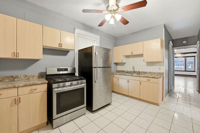 7923 S Carpenter Street, Chicago, IL 60620