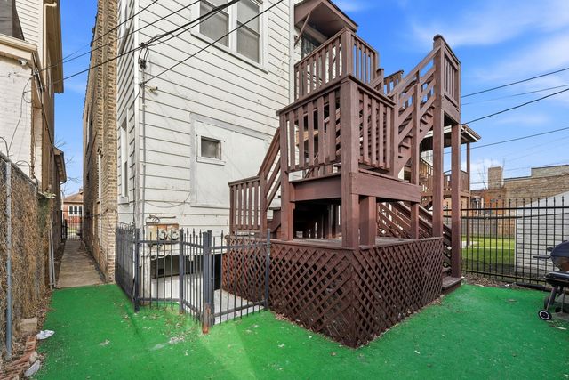 7923 S Carpenter Street, Chicago, IL 60620