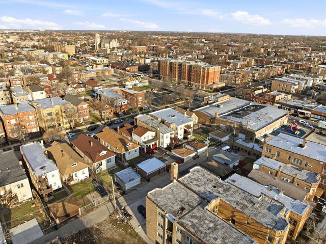 7923 S Carpenter Street, Chicago, IL 60620