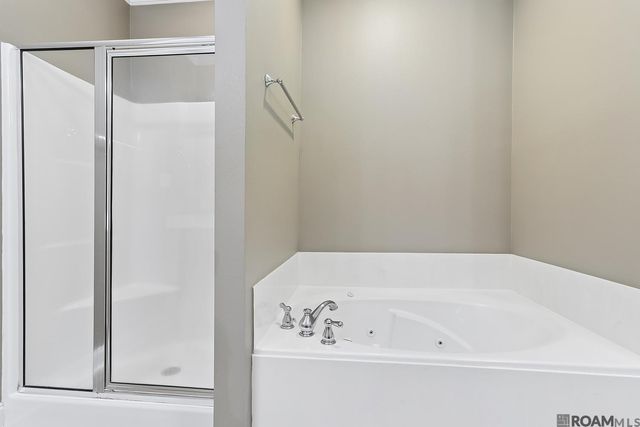 9154 Magnolia Leaf Ave, Baton Rouge, LA 70810