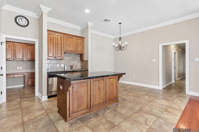 9154 Magnolia Leaf Ave, Baton Rouge, LA 70810